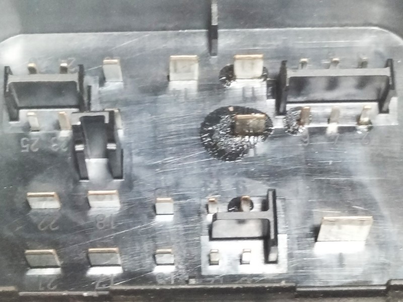 Recambio de caja reles / fusibles para seat altea (5p1) reference referencia OEM IAM 1K0937124H  