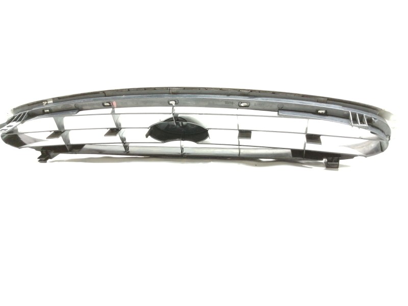 Recambio de rejilla delantera para ford mondeo berlina (gd) clx referencia OEM IAM 96BG8200  