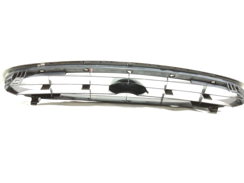 Recambio de rejilla delantera para ford mondeo berlina (gd) clx referencia OEM IAM 96BG8200  