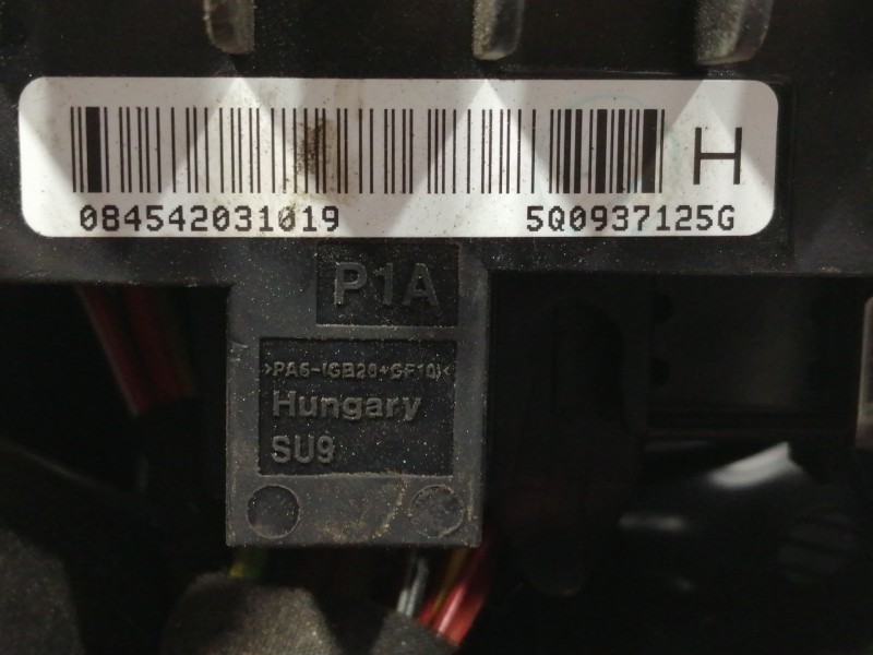 Recambio de caja reles / fusibles para cupra ateca 2.0tsi 4drive referencia OEM IAM 5Q0937125G  