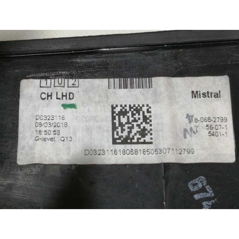 Recambio de apoyabrazos central para peugeot 3008 gt line referencia OEM IAM   