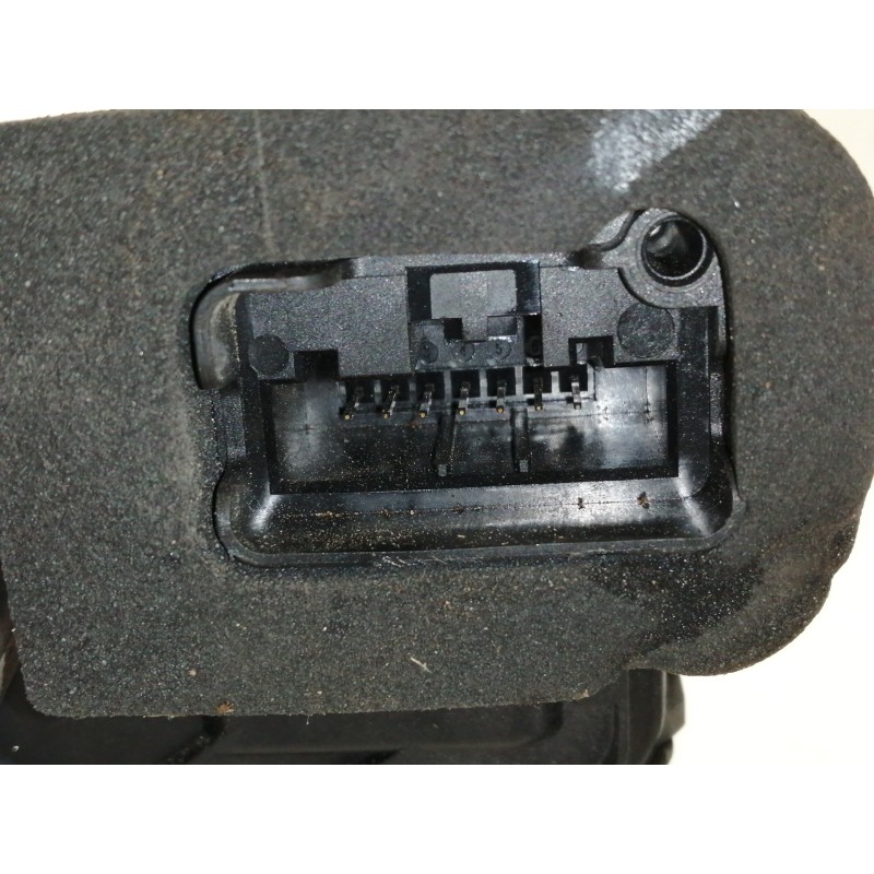 Recambio de cerradura puerta delantera derecha para cupra ateca 2.0tsi 4drive referencia OEM IAM B6C5TB837016C  