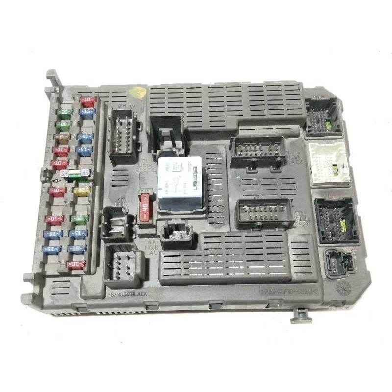 Recambio de caja reles / fusibles para citroën c5 berlina 2.0 hdi sx referencia OEM IAM 9645352980  