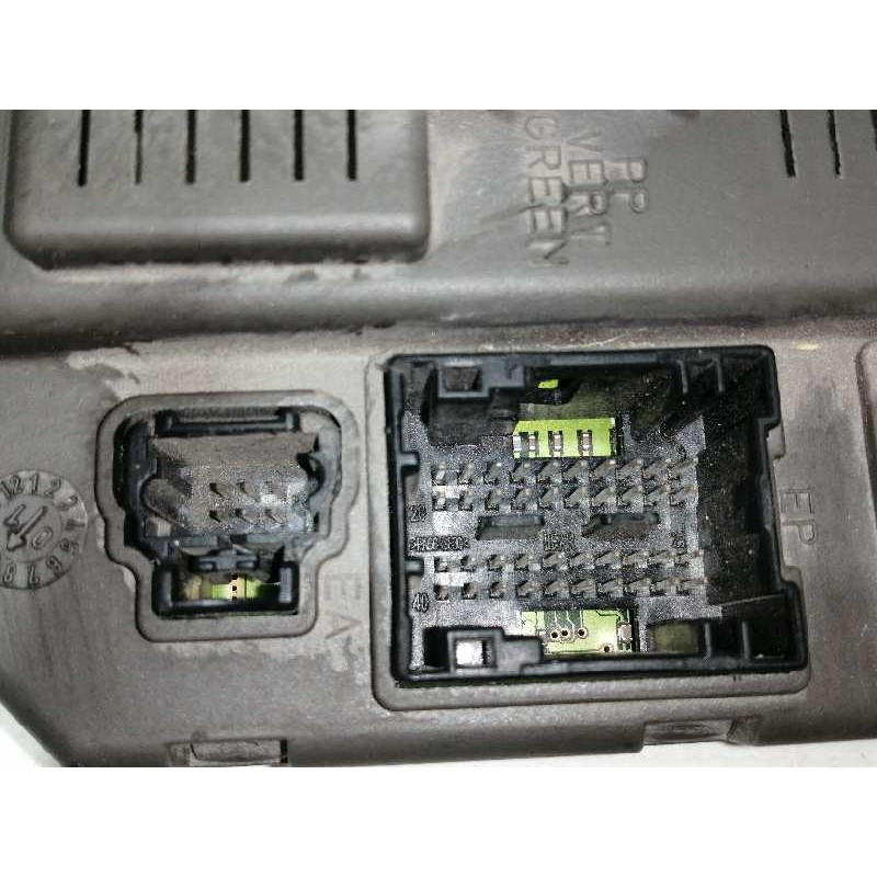 Recambio de caja reles / fusibles para citroën c5 berlina 2.0 hdi sx referencia OEM IAM 9645352980  