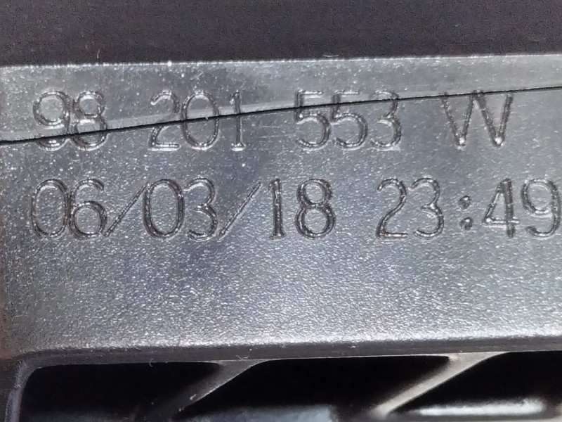 Recambio de maneta interior trasera izquierda para peugeot 3008 gt line referencia OEM IAM 98201553VV  