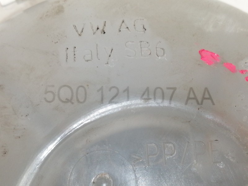 Recambio de deposito expansion para cupra ateca 2.0tsi 4drive referencia OEM IAM 5Q0121407AA  