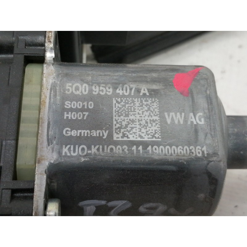 Recambio de elevalunas trasero izquierdo para cupra ateca 2.0tsi 4drive referencia OEM IAM 5Q0959407A  