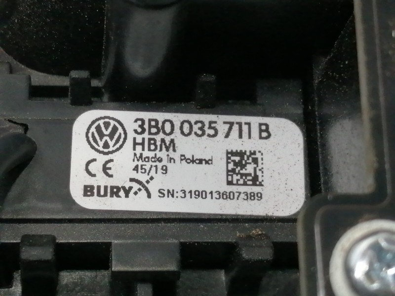 Recambio de luz interior para cupra ateca 2.0tsi 4drive referencia OEM IAM 5Q0951177  