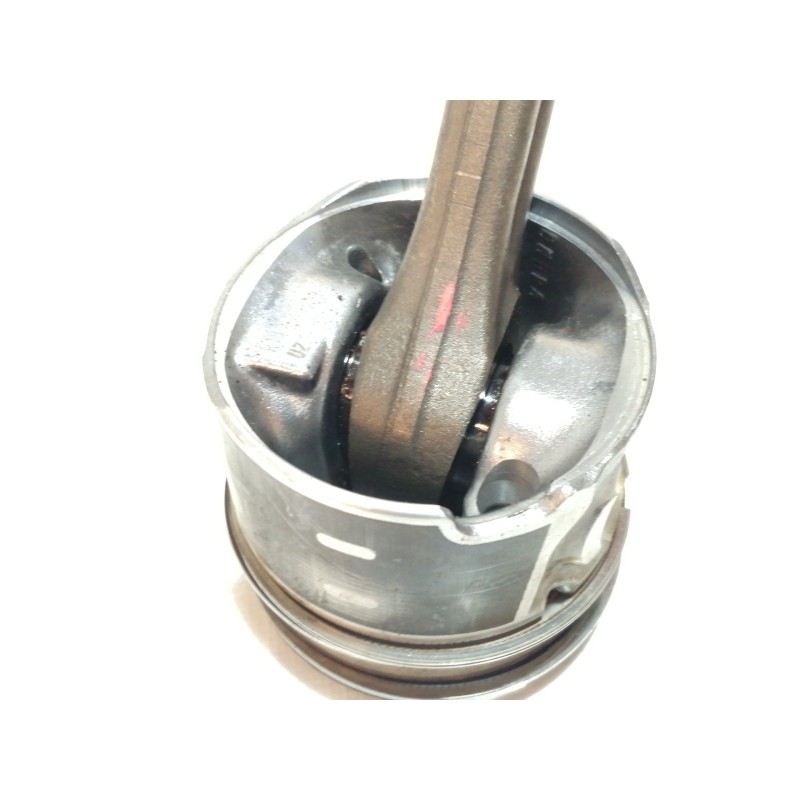 Recambio de piston para ford focus lim. business referencia OEM IAM 73L61  