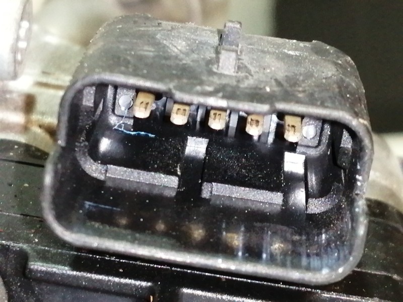 Recambio de valvula egr para ford focus lim. business referencia OEM IAM 516939040  