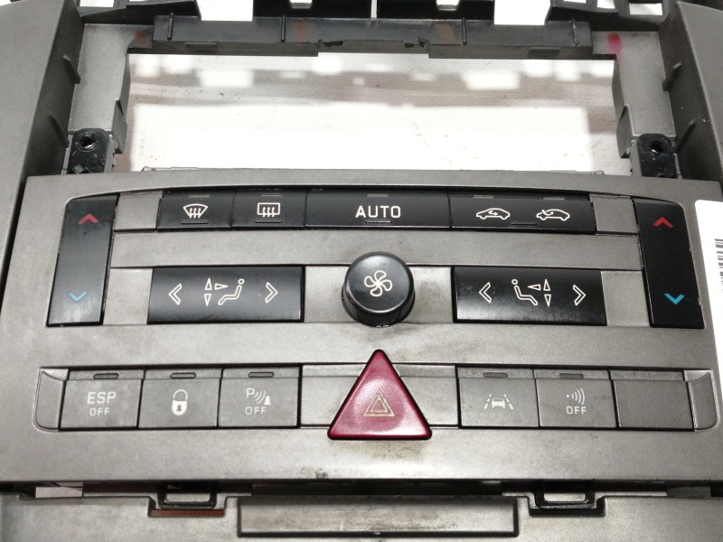 Recambio de mando calefaccion / aire acondicionado para citroën c5 berlina exclusive referencia OEM IAM 96573328YW02  