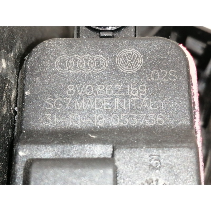 Recambio de tapa exterior combustible para cupra ateca 2.0tsi 4drive referencia OEM IAM 575809702 8V0862159 