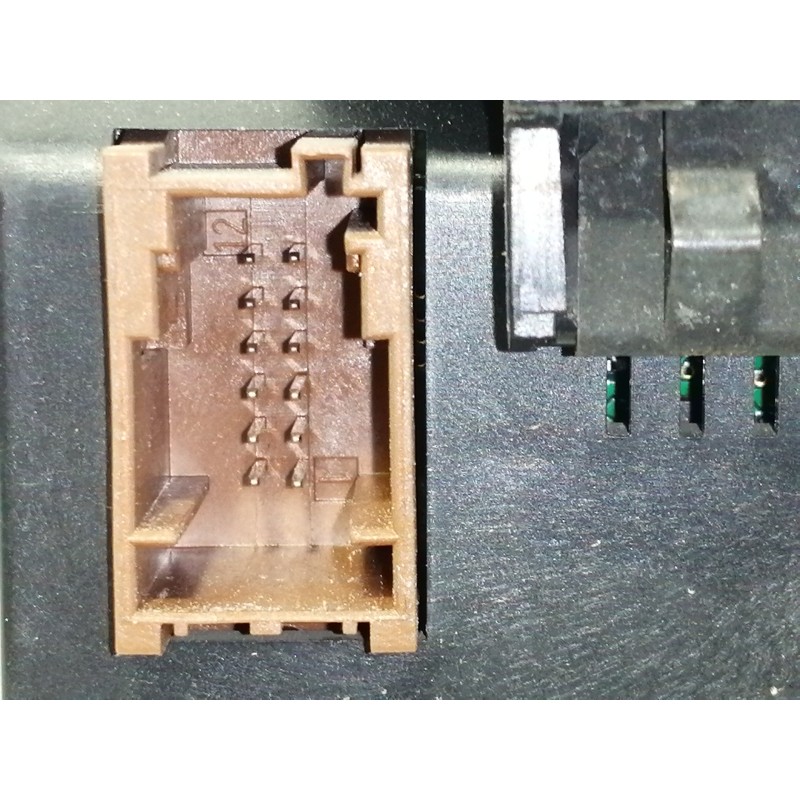 Recambio de pantalla multifuncion para peugeot rcz basis referencia OEM IAM YM14210477  