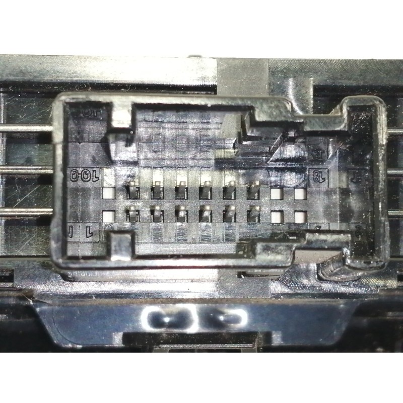 Recambio de mando multifuncion para peugeot rcz basis referencia OEM IAM 9659417477  