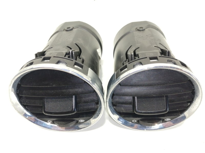 Recambio de rejilla aireadora para peugeot rcz basis referencia OEM IAM 9658515377  