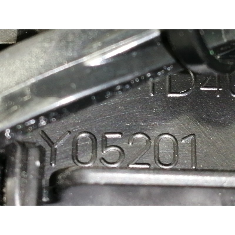 Recambio de rejilla aireadora para peugeot rcz basis referencia OEM IAM Y05201  