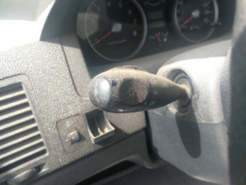 Recambio de mando intermitentes para hyundai getz (tb) 1.1 básico referencia OEM IAM 32932A  