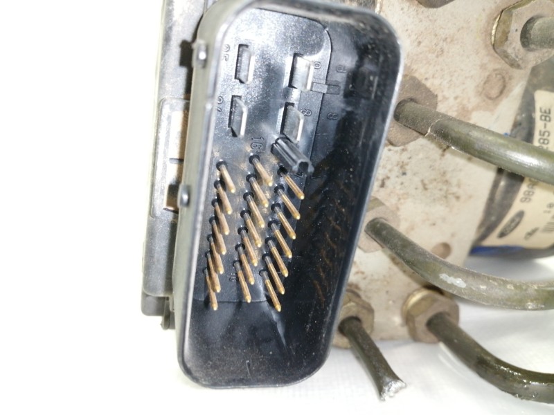 Recambio de abs para ford focus berlina (cak) ghia referencia OEM IAM 98AG2C285BE  