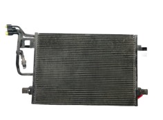 Recambio de condensador / radiador aire acondicionado para volkswagen passat berlina (3b3) 1.9 tdi referencia OEM IAM 3B0260401 