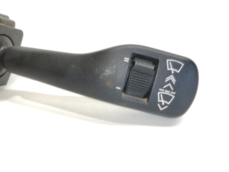 Recambio de mando limpia para bmw serie 3 berlina (e46) 330xd referencia OEM IAM 8363664M  