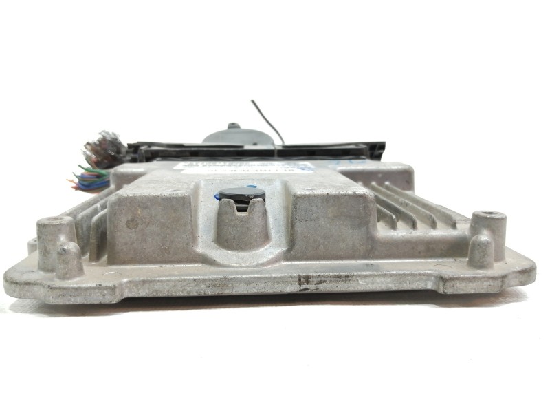 Recambio de centralita motor uce para hyundai accent (mc) gl crdi referencia OEM IAM 391012A415  