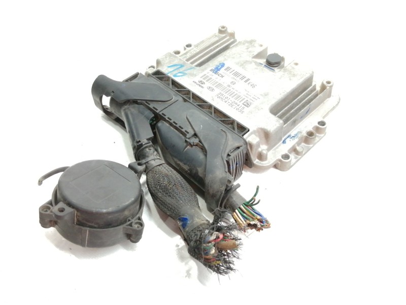 Recambio de centralita motor uce para hyundai accent (mc) gl crdi referencia OEM IAM 391012A415  