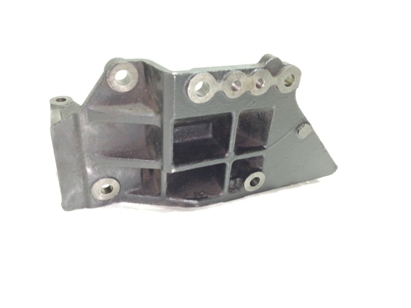 Recambio de soporte bomba inyeccion para mazda 6 berlina (gg) 2.0 crtd 120 active (5-ptas.) referencia OEM IAM   