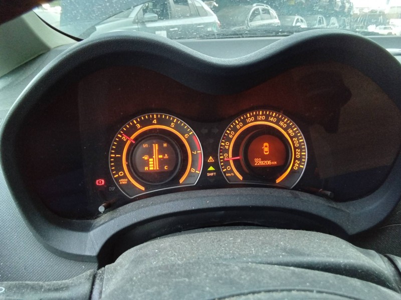 Recambio de cuadro instrumentos para toyota auris 1.3 16v cat referencia OEM IAM 838000Z420  