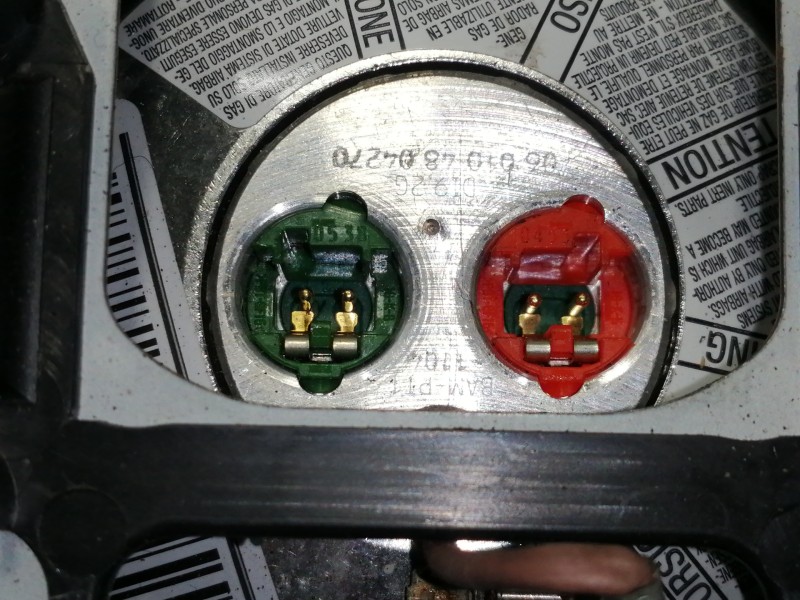 Recambio de airbag delantero izquierdo para volkswagen passat berlina (3c2) advance 4motion referencia OEM IAM 3C0880201AE 3C088