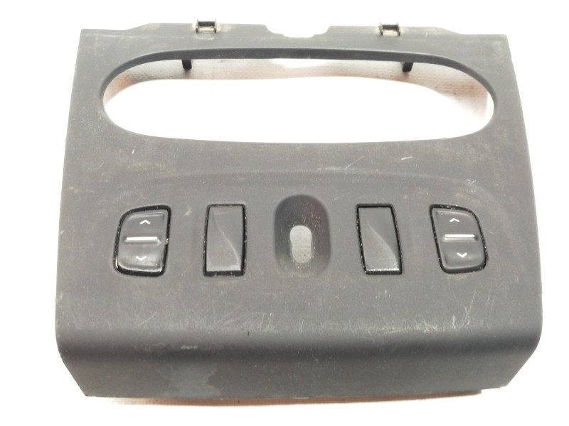 Recambio de mando elevalunas delantero izquierdo para dacia sandero ambiance referencia OEM IAM 46450M 275009384R 1205610X