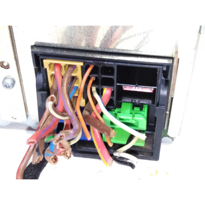 Recambio de sistema audio / radio cd para seat altea xl (5p5) freetrack 4x4 referencia OEM IAM 5P1035186B  