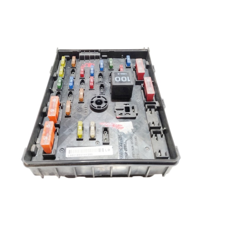 Recambio de caja reles / fusibles para volkswagen passat berlina (3c2) advance 4motion referencia OEM IAM 3C0937125  