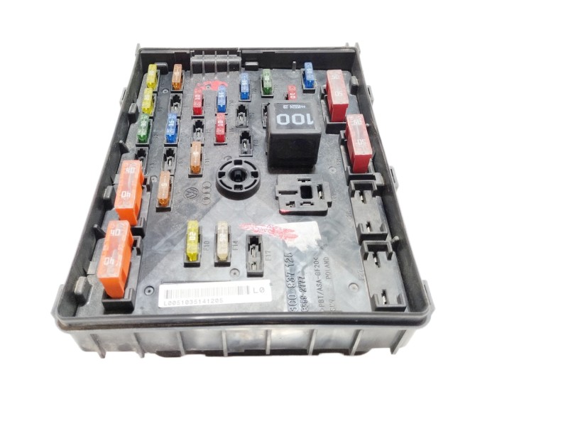 Recambio de caja reles / fusibles para volkswagen passat berlina (3c2) advance 4motion referencia OEM IAM 3C0937125  