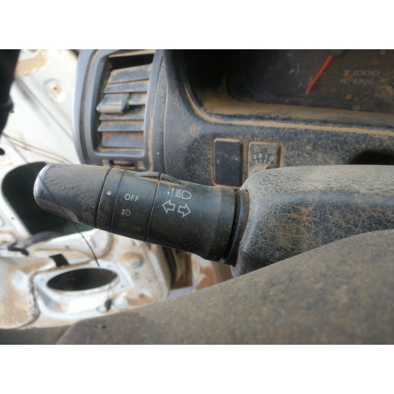 Recambio de mando intermitentes para nissan terrano/terrano.ii (r20) comfort plus referencia OEM IAM 255408H702  