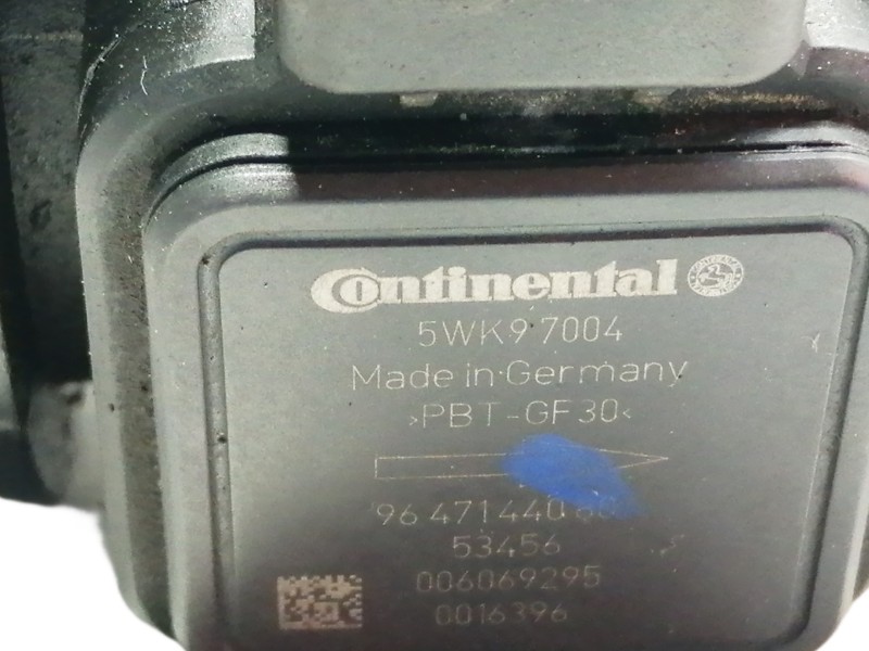 Recambio de caudalimetro para peugeot 206 berlina xs-line referencia OEM IAM 9647144080 5WK97004 