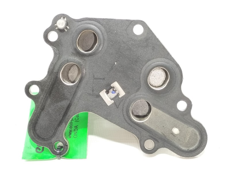 Recambio de enfriador aceite motor para opel crossland x edition referencia OEM IAM 9815697880  