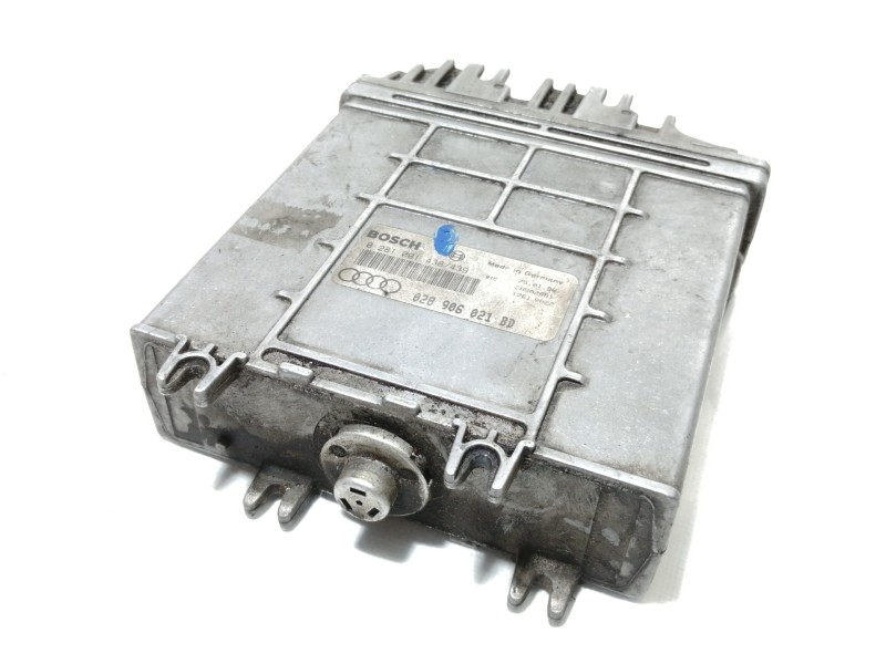 Recambio de centralita motor uce para audi a4 berlina (b5) 1.9 tdi referencia OEM IAM 0281001438  