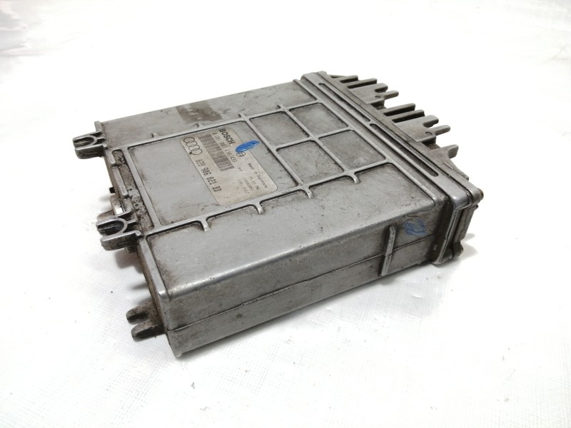 Recambio de centralita motor uce para audi a4 berlina (b5) 1.9 tdi referencia OEM IAM 0281001438  