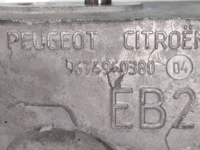 Recambio de soporte motor para opel crossland x edition referencia OEM IAM 9674960380  