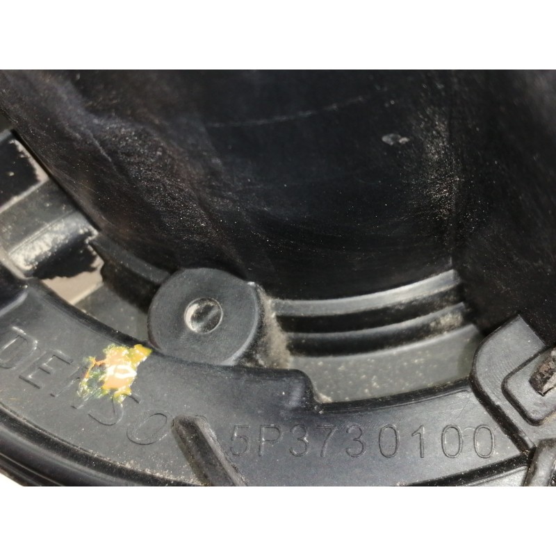 Recambio de motor calefaccion para dacia sandero ambiance referencia OEM IAM 5P3730100  