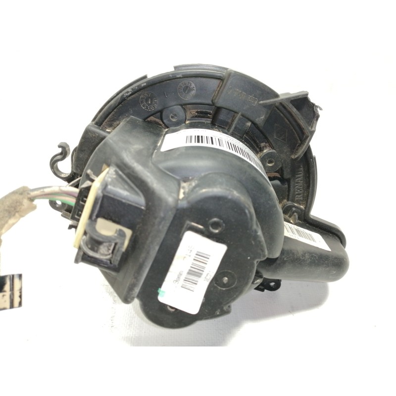 Recambio de motor calefaccion para dacia sandero ambiance referencia OEM IAM 5P3730100  