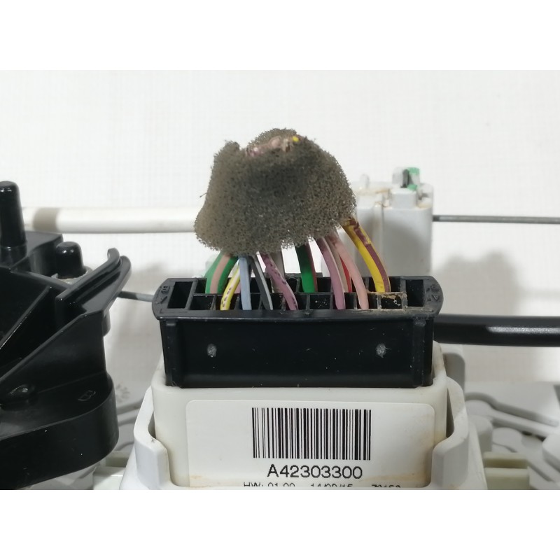 Recambio de mando calefaccion / aire acondicionado para dacia sandero ambiance referencia OEM IAM A42303300  