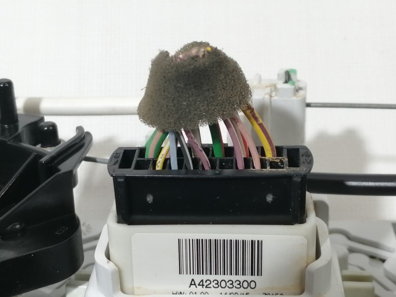 Recambio de mando calefaccion / aire acondicionado para dacia sandero ambiance referencia OEM IAM A42303300  