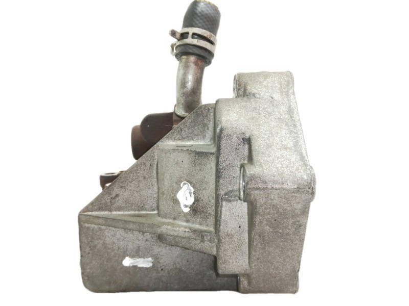 Recambio de bomba direccion para ford fusion (cbk) elegance referencia OEM IAM 6FB2930  