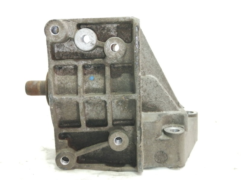 Recambio de bomba direccion para ford fusion (cbk) elegance referencia OEM IAM 6FB2930  