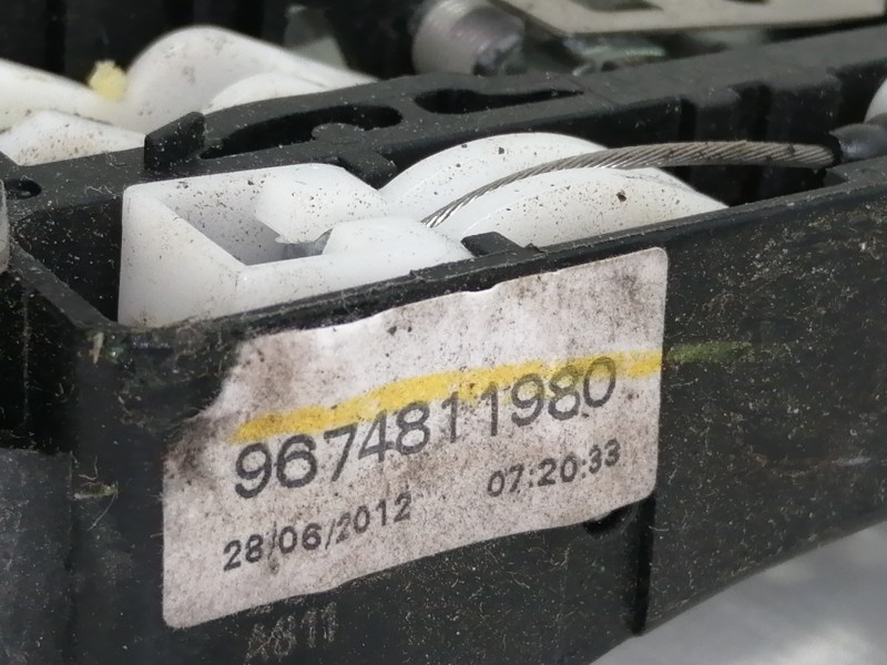 Recambio de cerradura puerta delantera derecha para citroën ds4 design referencia OEM IAM 9685351680  