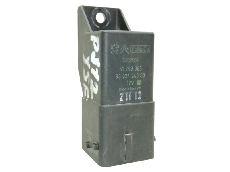 Recambio de caja precalentamiento para citroën ds4 design referencia OEM IAM 9802424080  