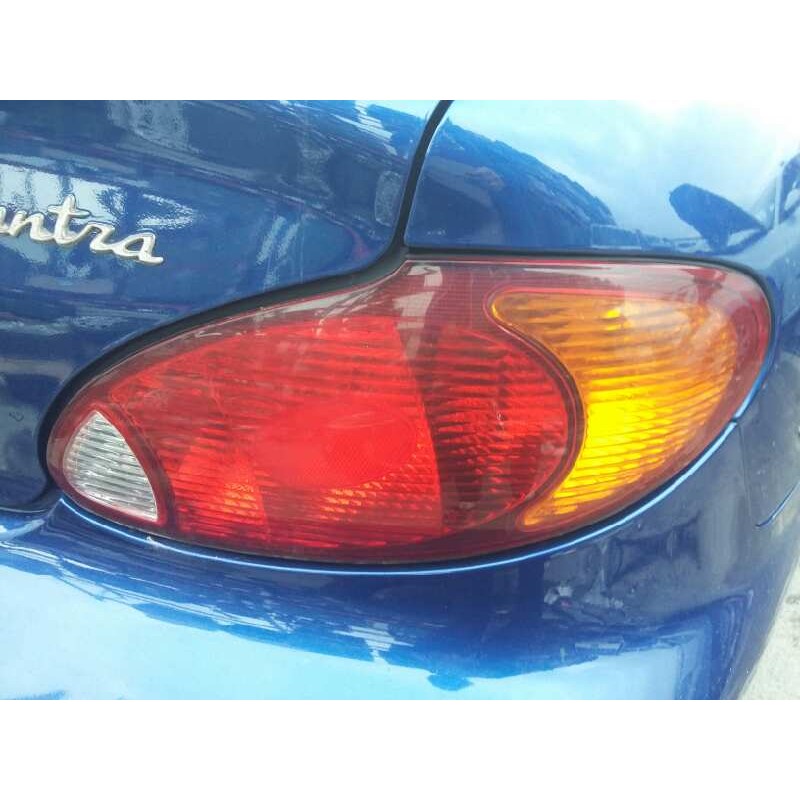 Recambio de piloto trasero derecho para hyundai lantra berlina (rd) 1.9 d gls referencia OEM IAM   