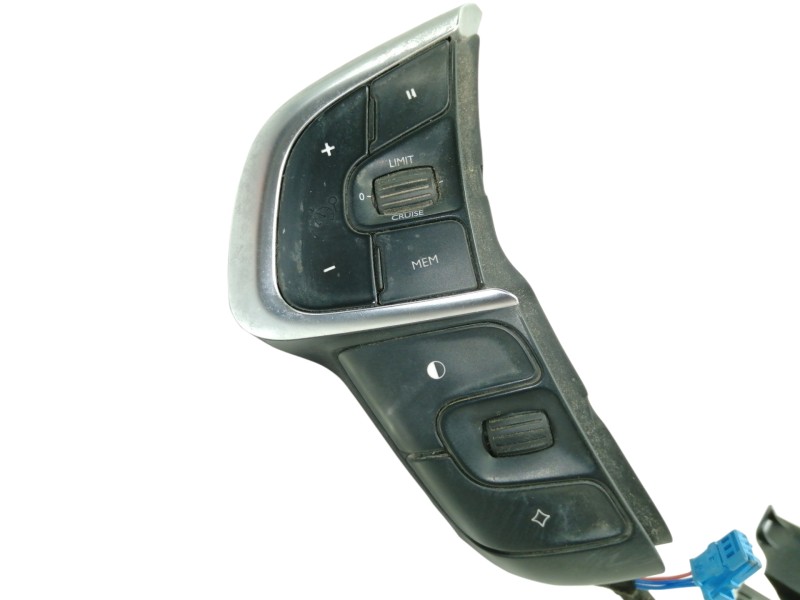 Recambio de mando volante para citroën ds4 design referencia OEM IAM 96720514  