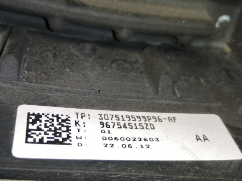 Recambio de volante para citroën ds4 design referencia OEM IAM 96754515ZD  